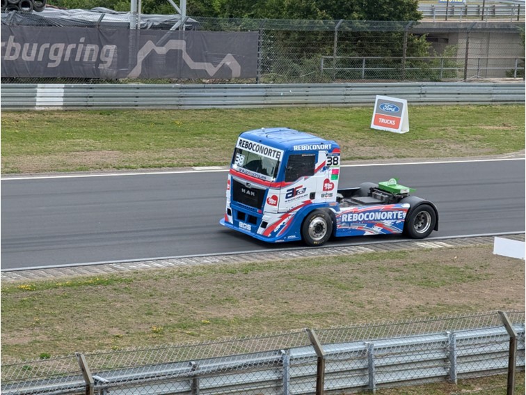 001 Truck Grand Prix Warm up