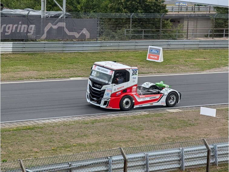 001 Truck Grand Prix Warm up